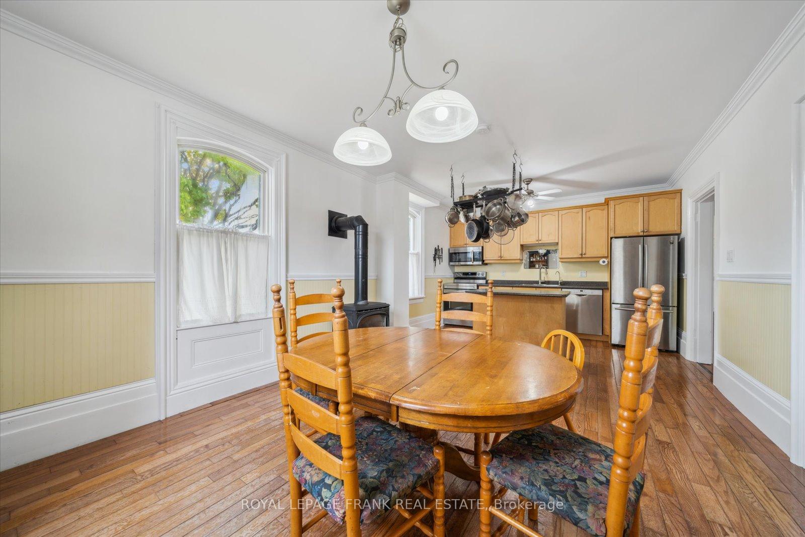 Photo 22 of 210 Brock Street W, Uxbridge — HOMEH