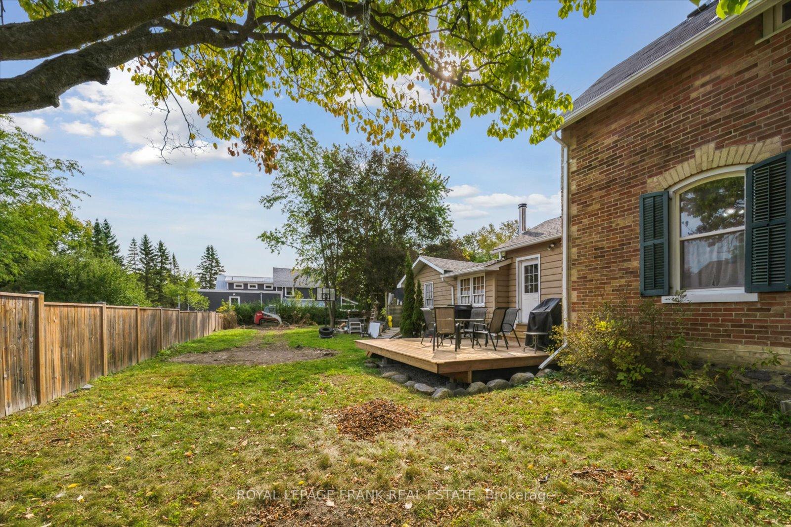 Photo 31 of 210 Brock Street W, Uxbridge — HOMEH