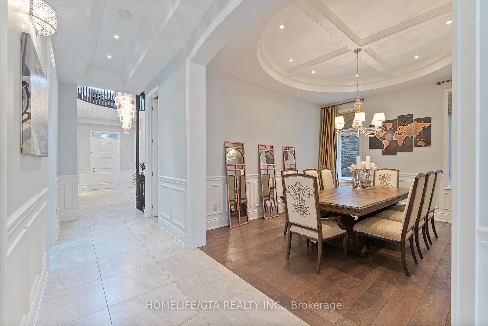 Photo 7 of 388 Woodgate Pines Drive, Vaughan, Kleinburg — HOMEH