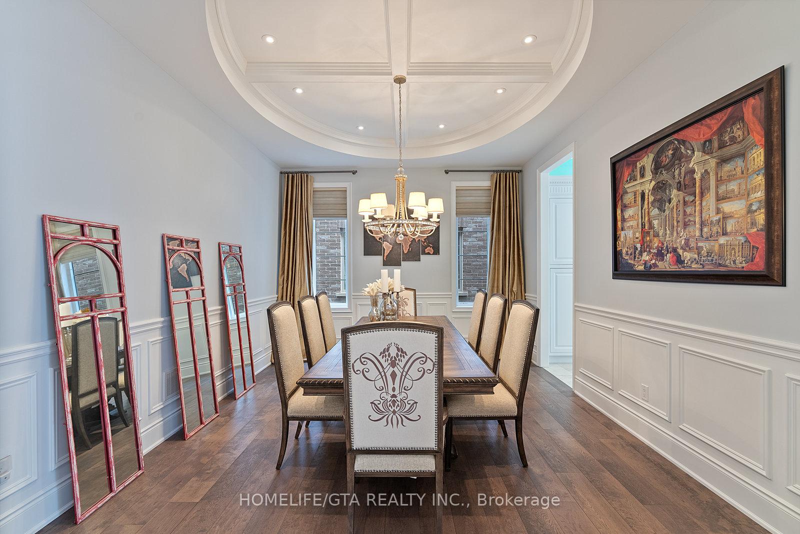 Photo 8 of 388 Woodgate Pines Drive, Vaughan, Kleinburg — HOMEH