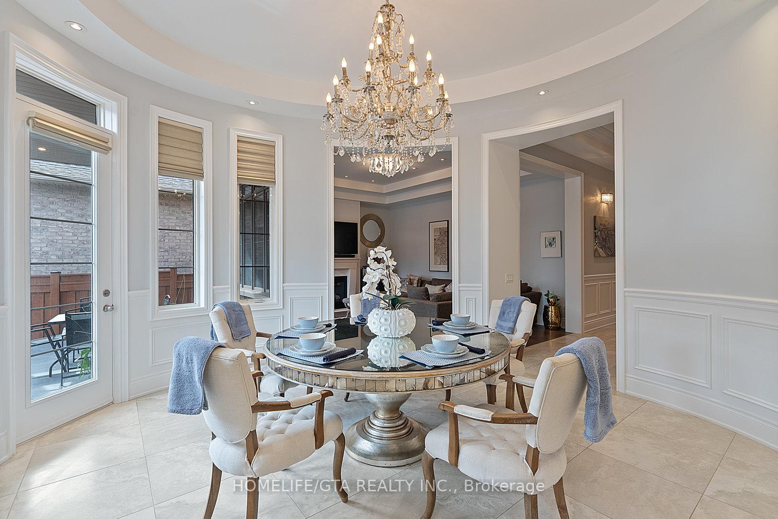 Photo 13 of 388 Woodgate Pines Drive, Vaughan, Kleinburg — HOMEH