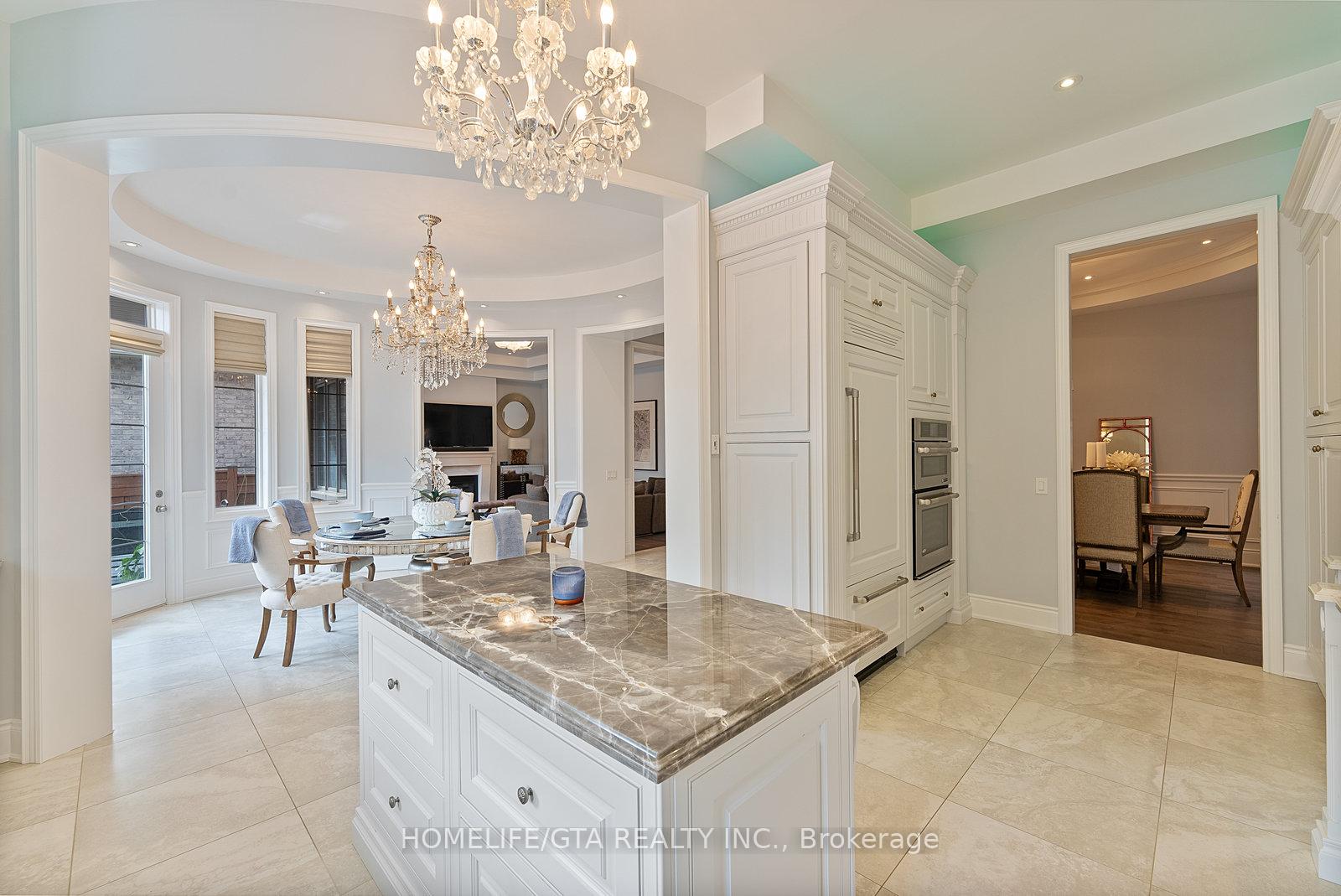 Photo 16 of 388 Woodgate Pines Drive, Vaughan, Kleinburg — HOMEH