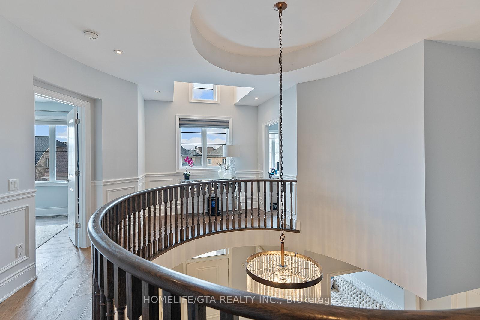 Photo 26 of 388 Woodgate Pines Drive, Vaughan, Kleinburg — HOMEH