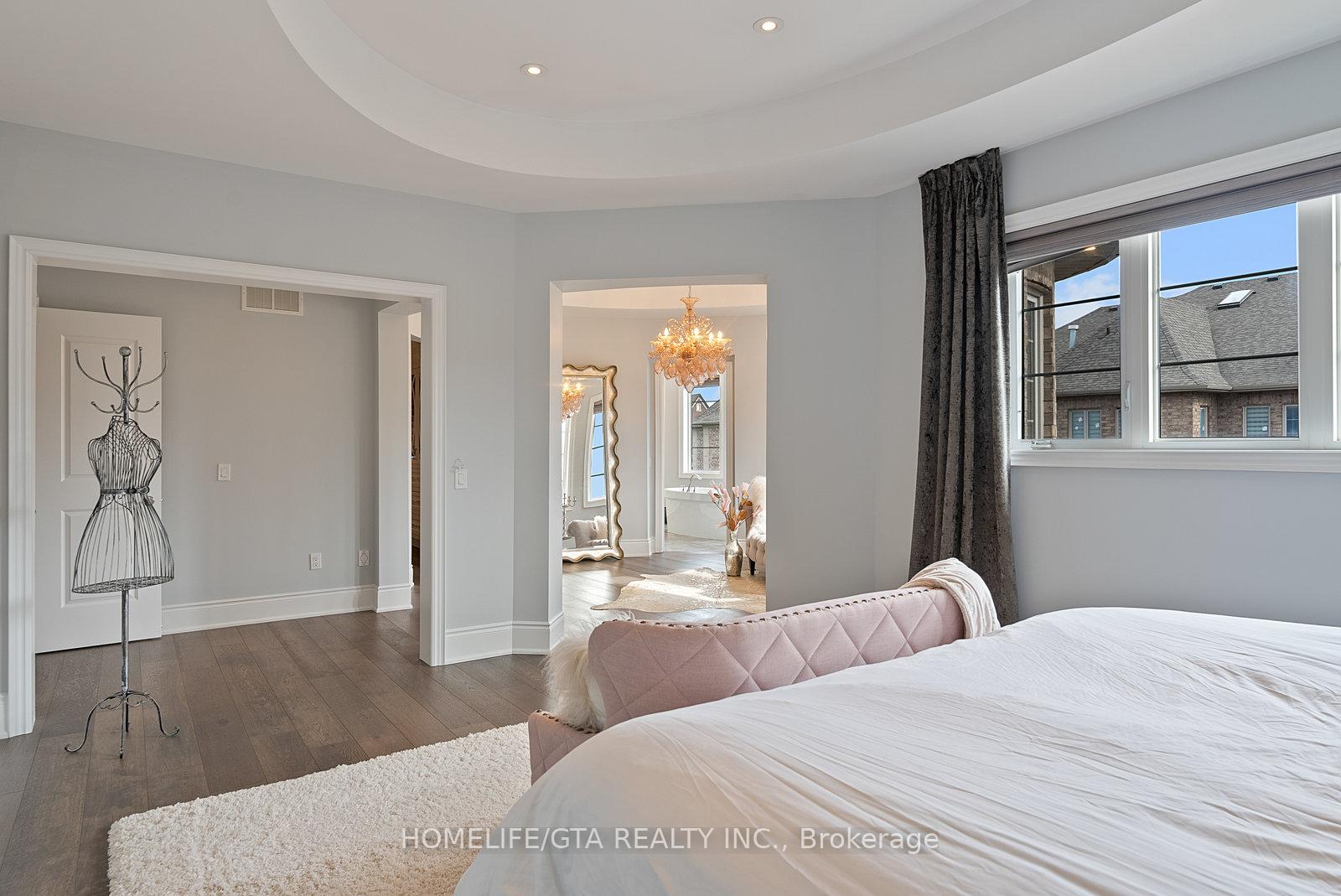 Photo 29 of 388 Woodgate Pines Drive, Vaughan, Kleinburg — HOMEH