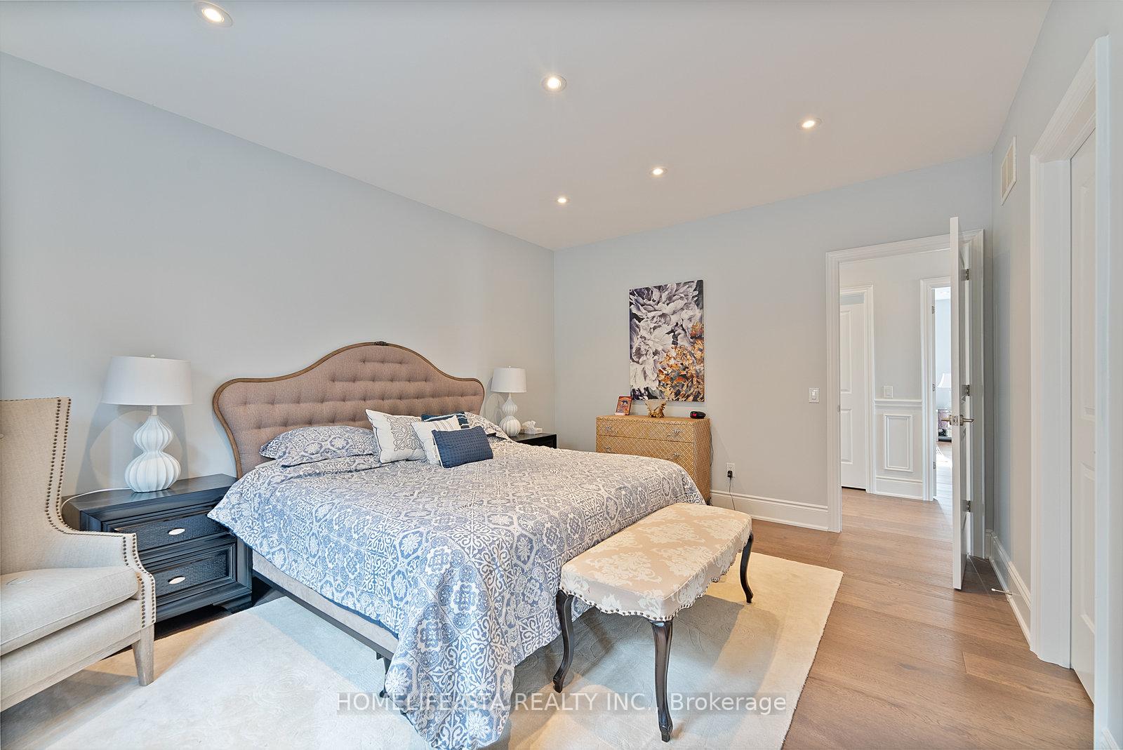 Photo 37 of 388 Woodgate Pines Drive, Vaughan, Kleinburg — HOMEH