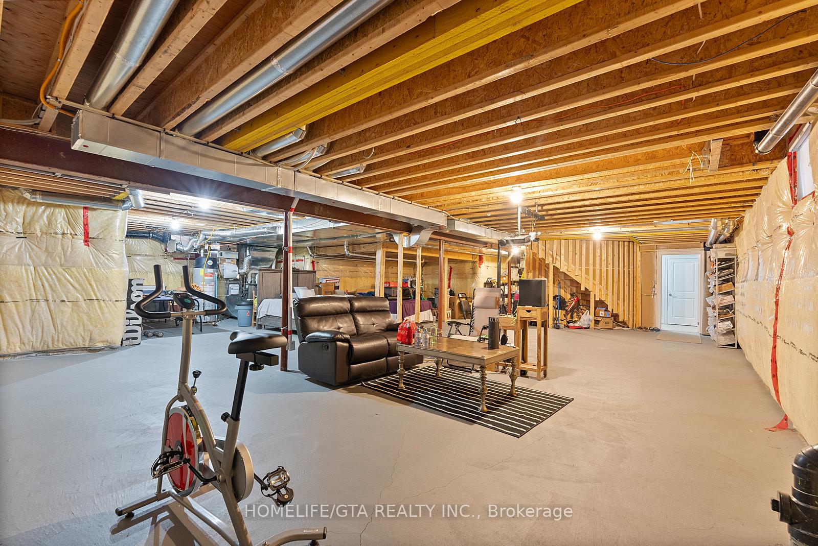 Photo 47 of 388 Woodgate Pines Drive, Vaughan, Kleinburg — HOMEH