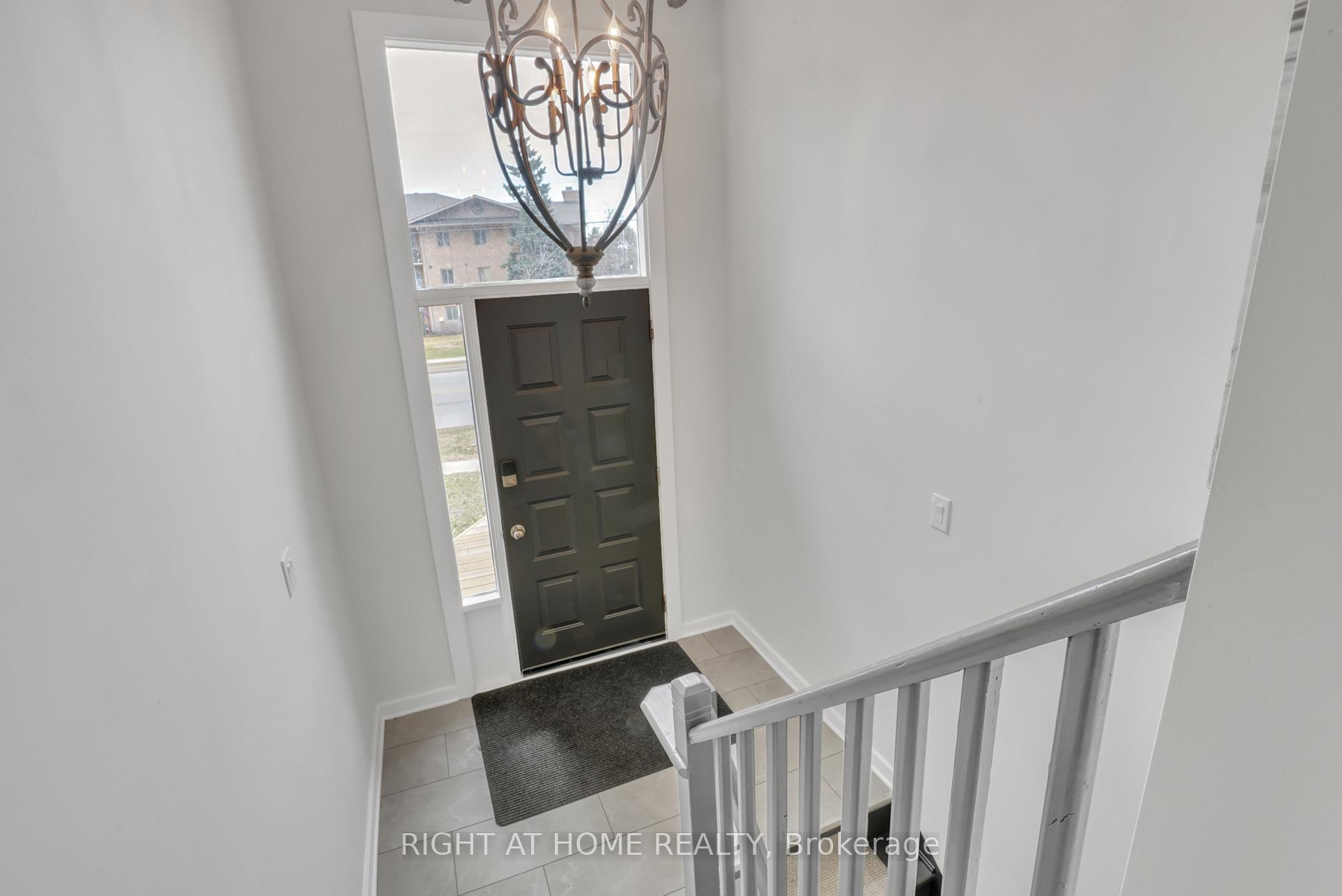 Photo 30 of 192 Edgehill (Upper) Drive, Barrie, 400 North — HOMEH
