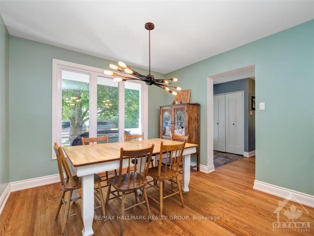 Photo 8 of 571 Duff Crescent, Ottawa, Beacon Hill North — HOMEH