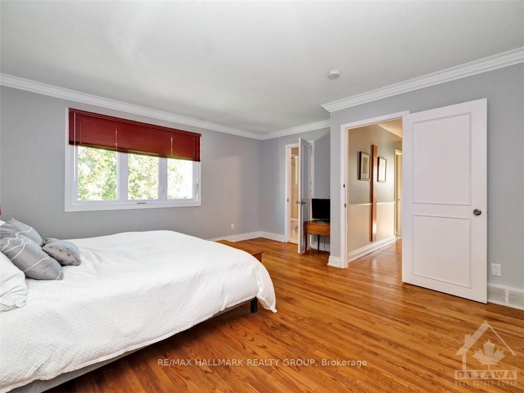 Photo 19 of 571 Duff Crescent, Ottawa, Beacon Hill North — HOMEH