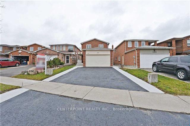 Photo 1 of 212 Tall Grass Trail, Vaughan, East Woodbridge — HOMEH