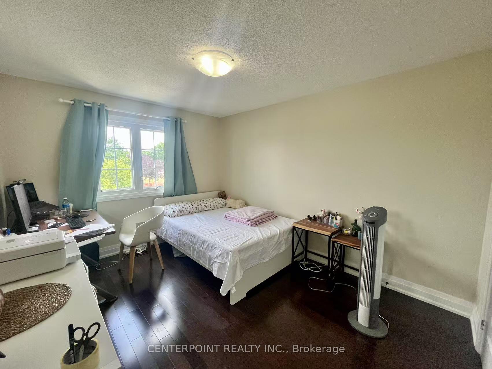 Photo 13 of 212 Tall Grass Trail, Vaughan, East Woodbridge — HOMEH