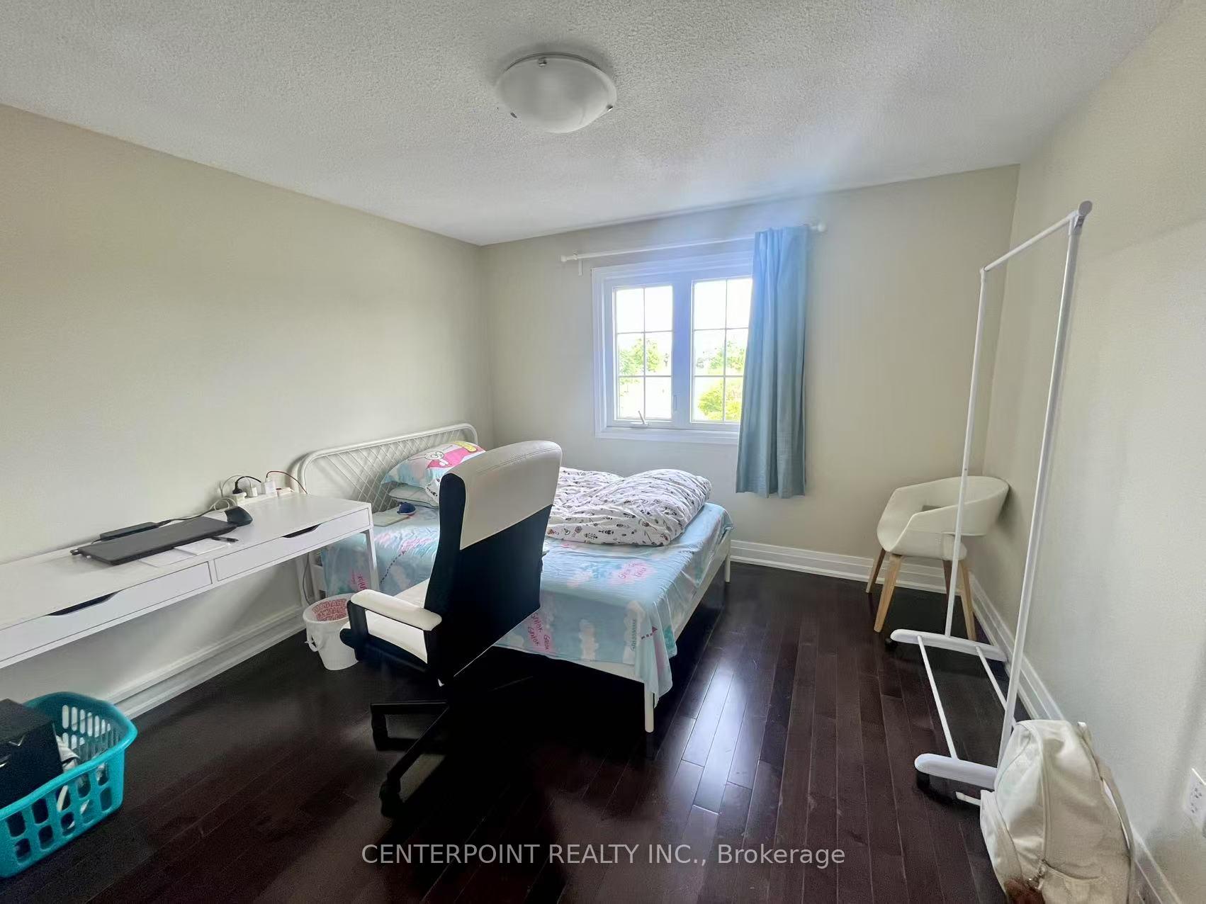 Photo 15 of 212 Tall Grass Trail, Vaughan, East Woodbridge — HOMEH