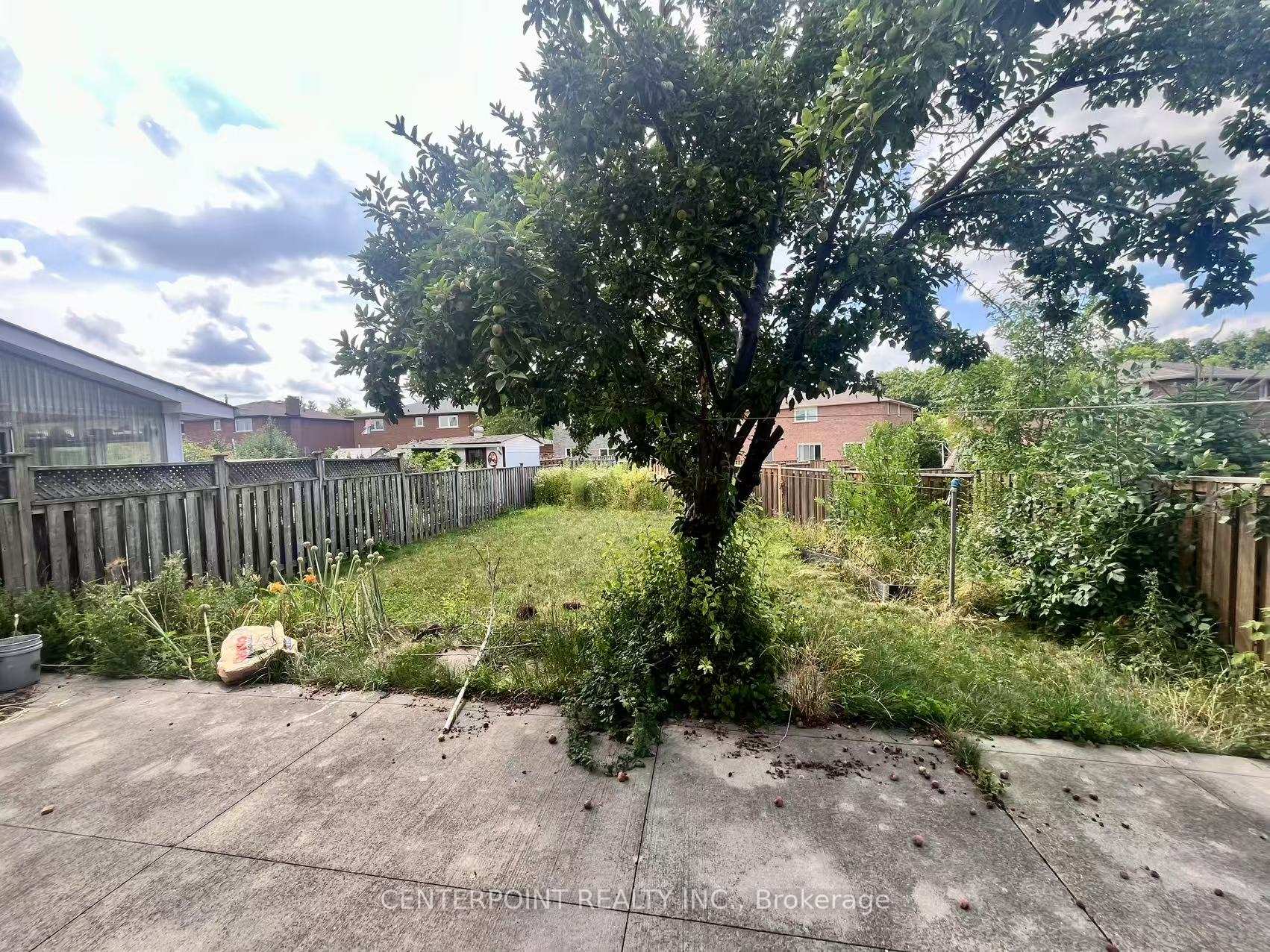Photo 17 of 212 Tall Grass Trail, Vaughan, East Woodbridge — HOMEH