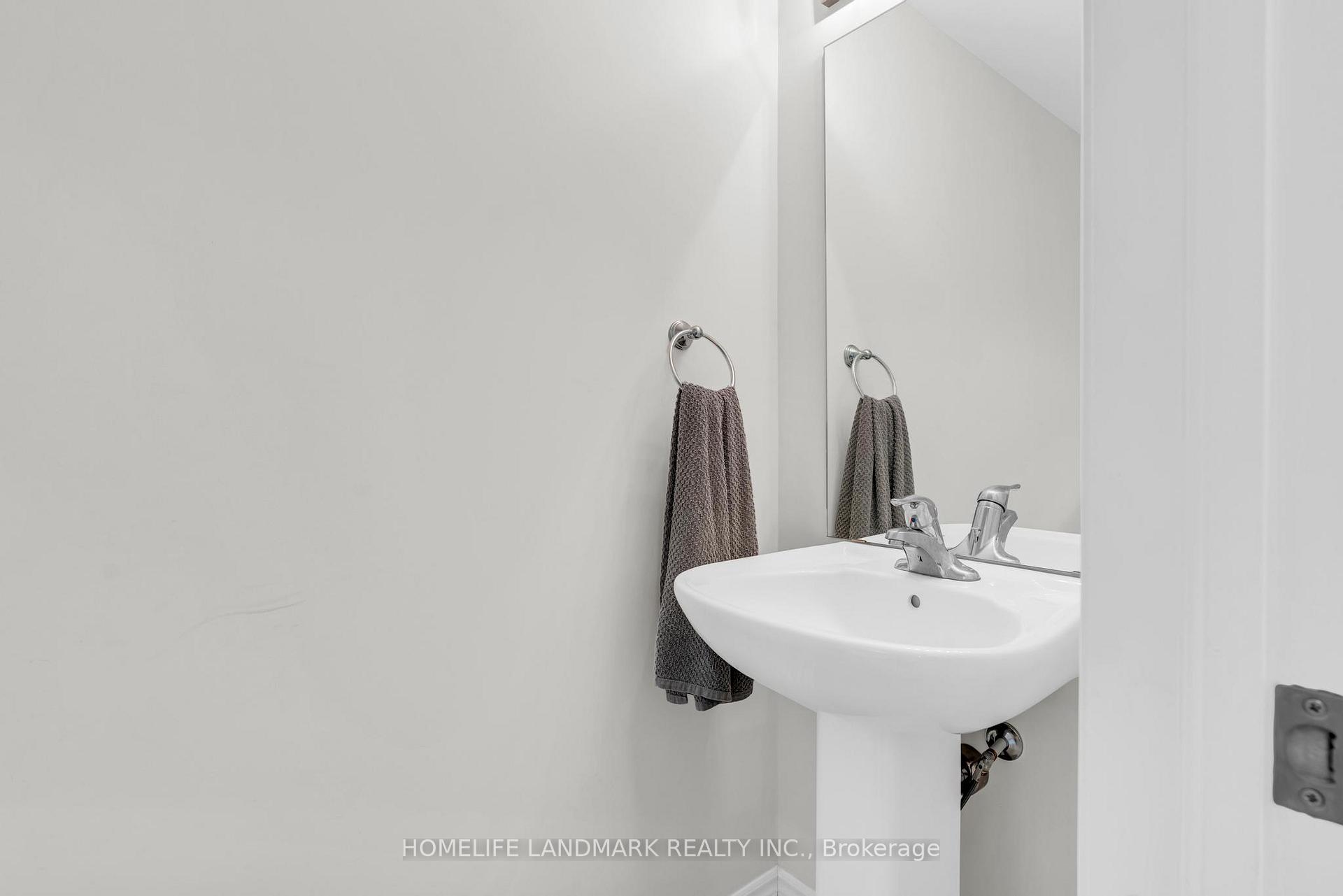 Photo 11 of 111 Sandhill Crane Drive, Wasaga Beach — HOMEH