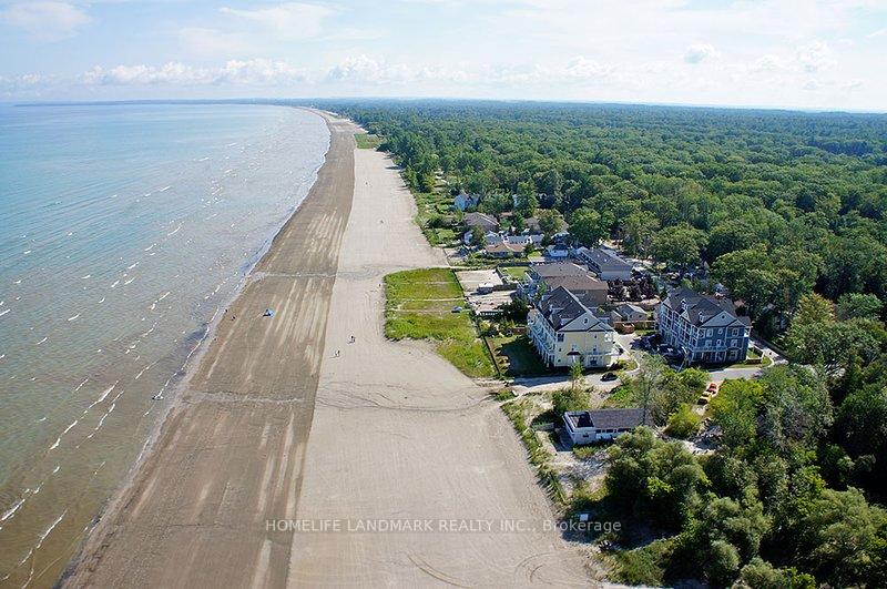 Photo 45 of 111 Sandhill Crane Drive, Wasaga Beach — HOMEH