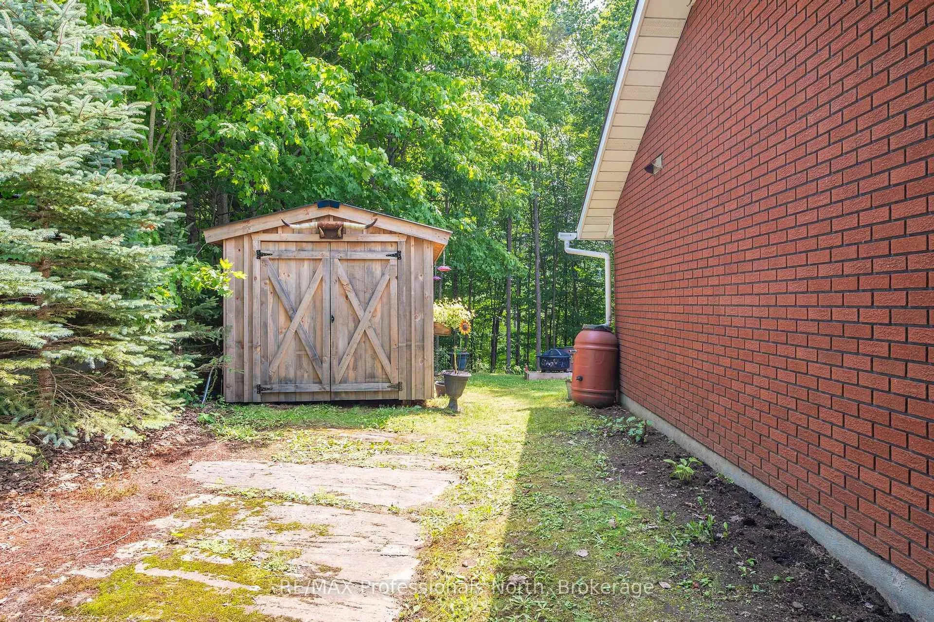 Photo 44 of 3 Oak Street, Bancroft, Bancroft Ward — HOMEH
