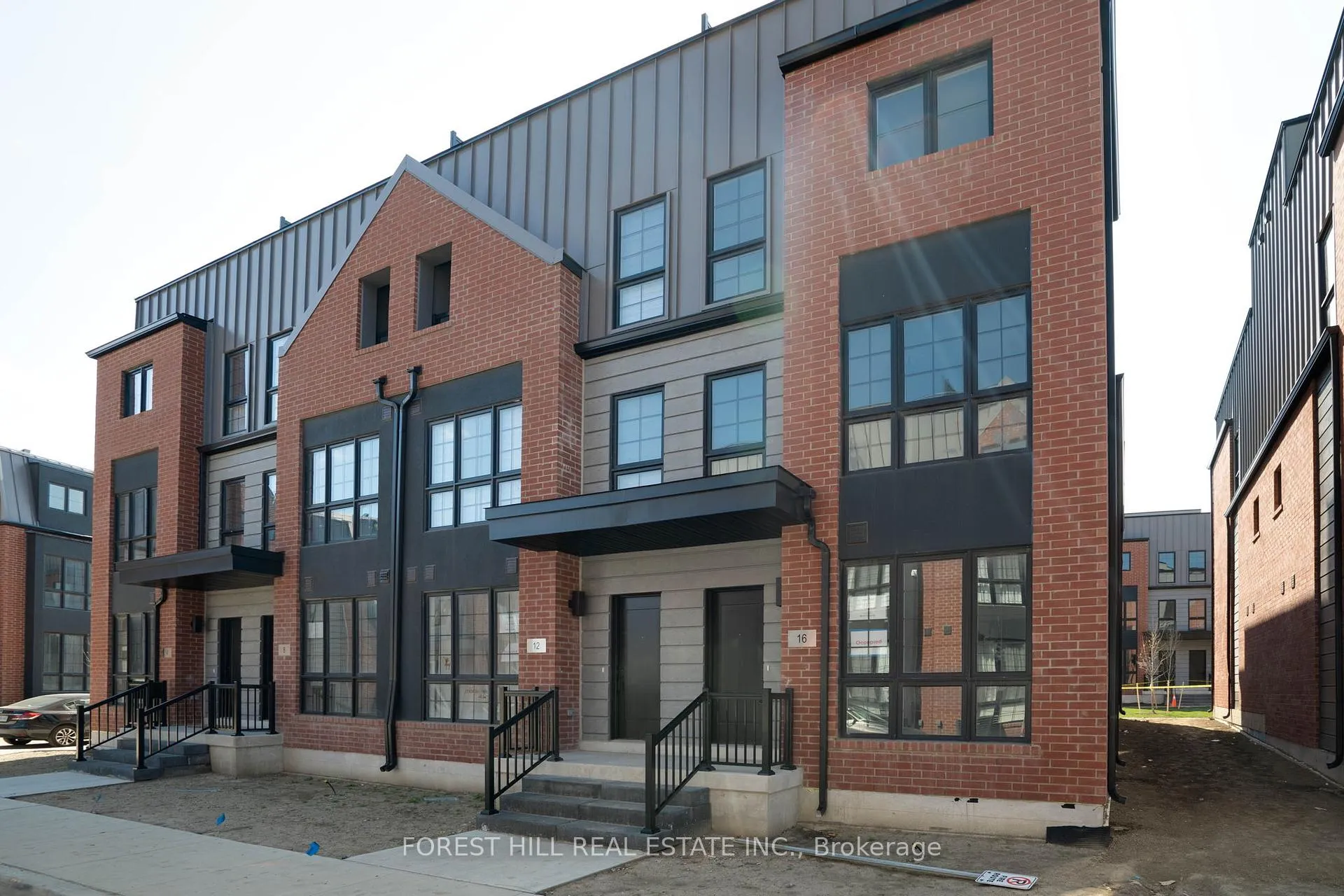Photo 1 of 16 Chesley Street, Vaughan, Uplands — HOMEH