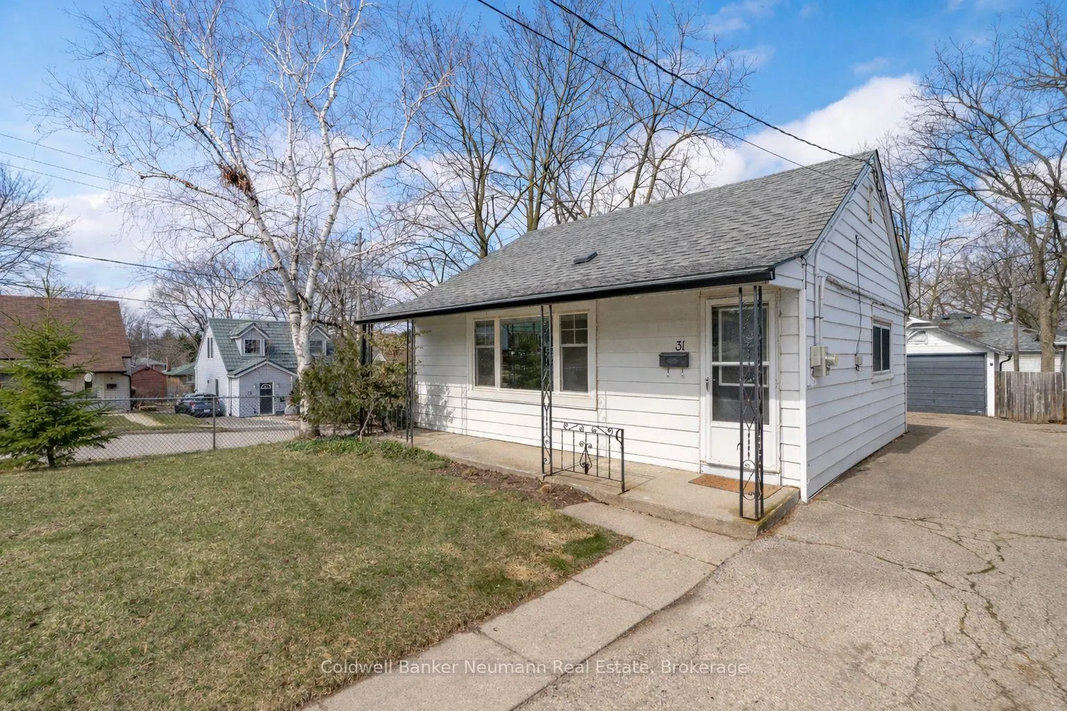 Front of 31 Dunkirk Avenue