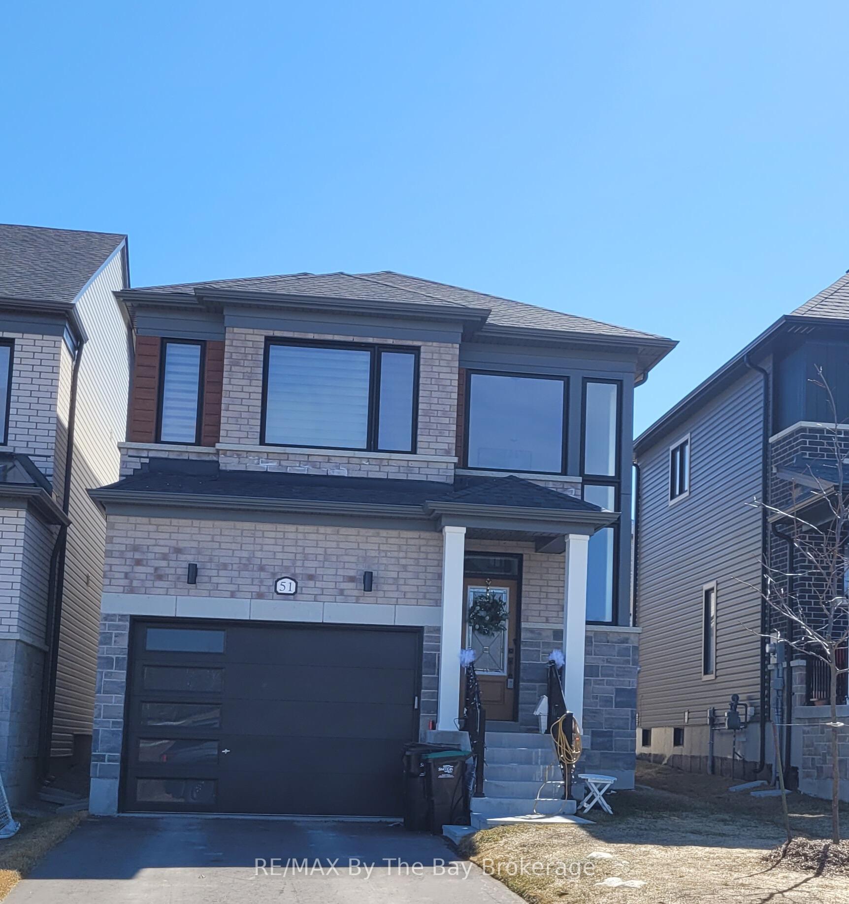 Photo 1 of 51 Federica Crescent, Wasaga Beach — HOMEH