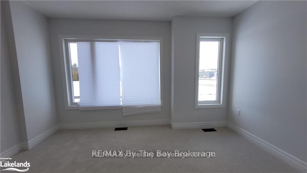 Photo 27 of 51 Federica Crescent, Wasaga Beach — HOMEH