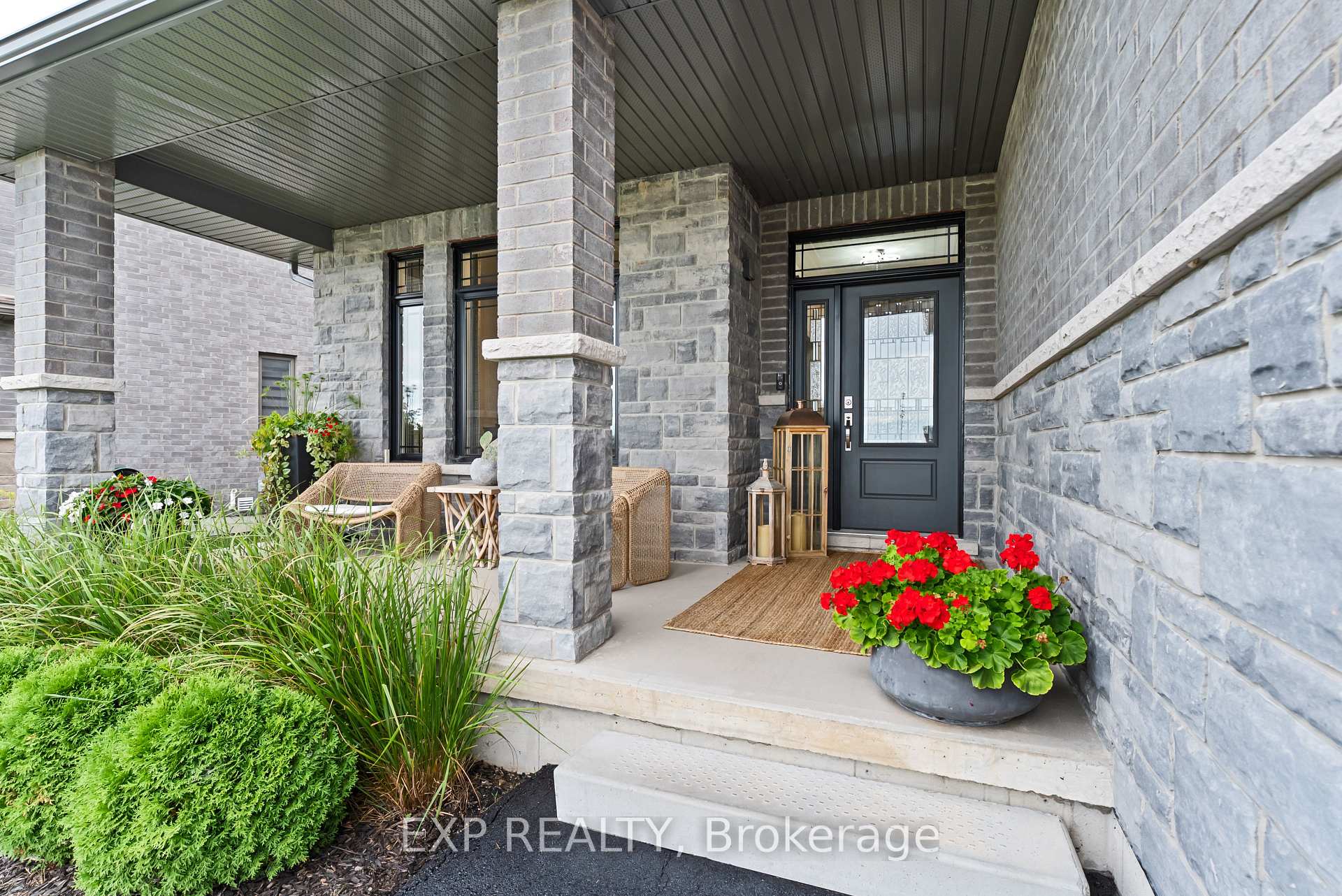 Photo 32 of 76 Essex Drive, Belleville, Thurlow Ward — HOMEH