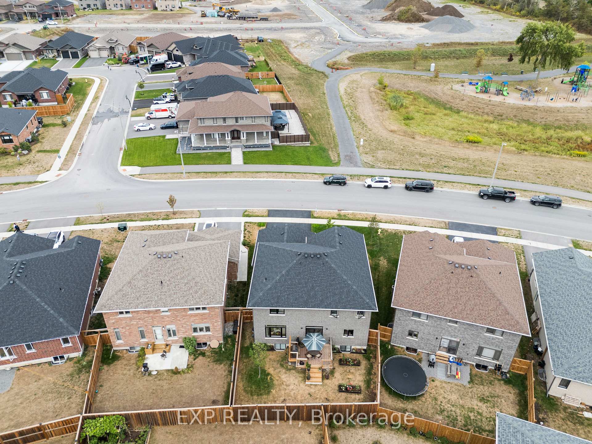 Photo 48 of 76 Essex Drive, Belleville, Thurlow Ward — HOMEH