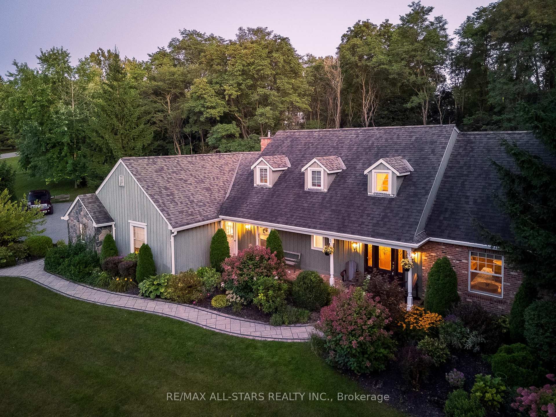 Photo 1 of 22 Bristol Sands Crescent, Uxbridge, Rural Uxbridge — HOMEH