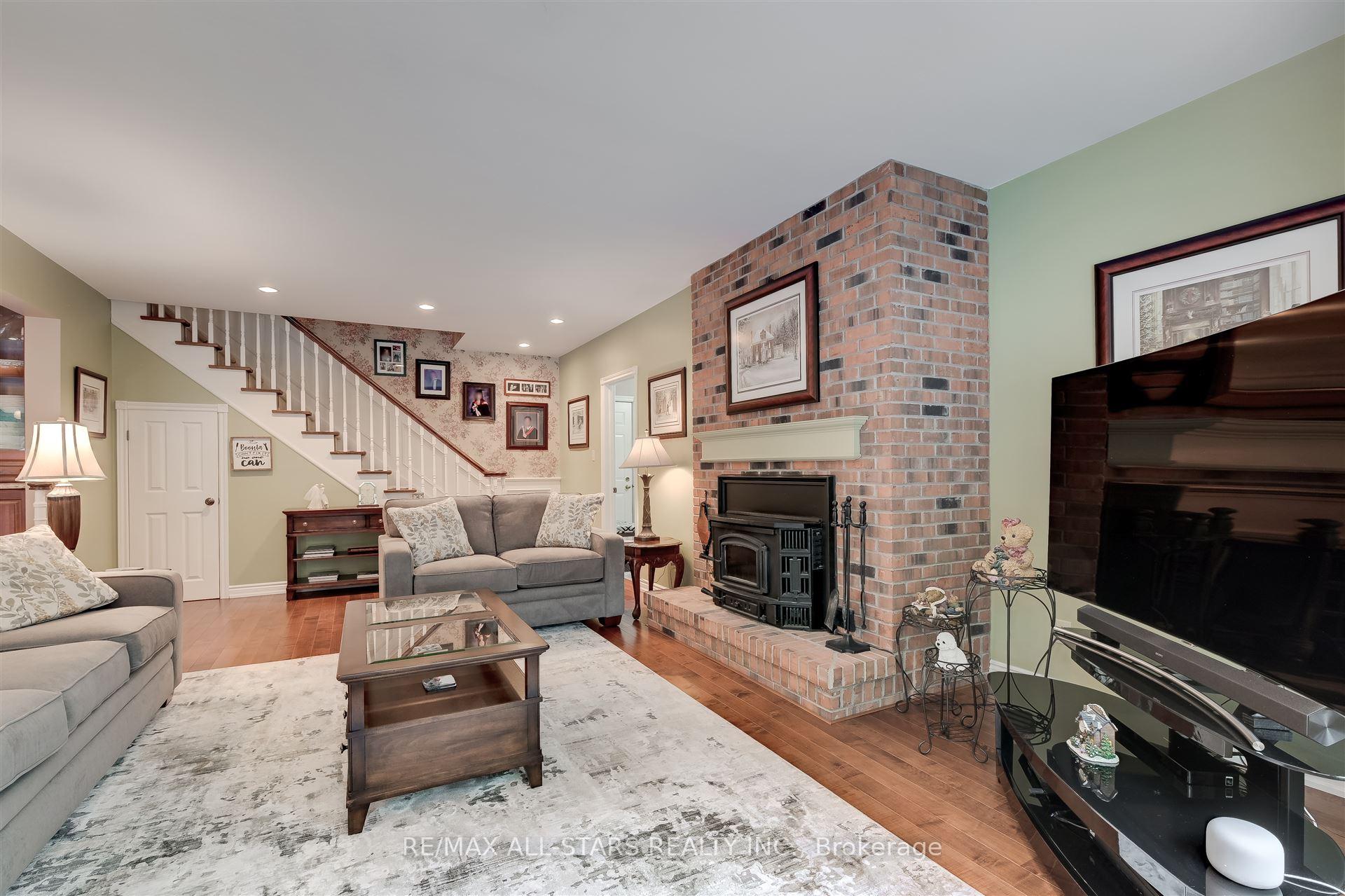 Photo 18 of 22 Bristol Sands Crescent, Uxbridge, Rural Uxbridge — HOMEH
