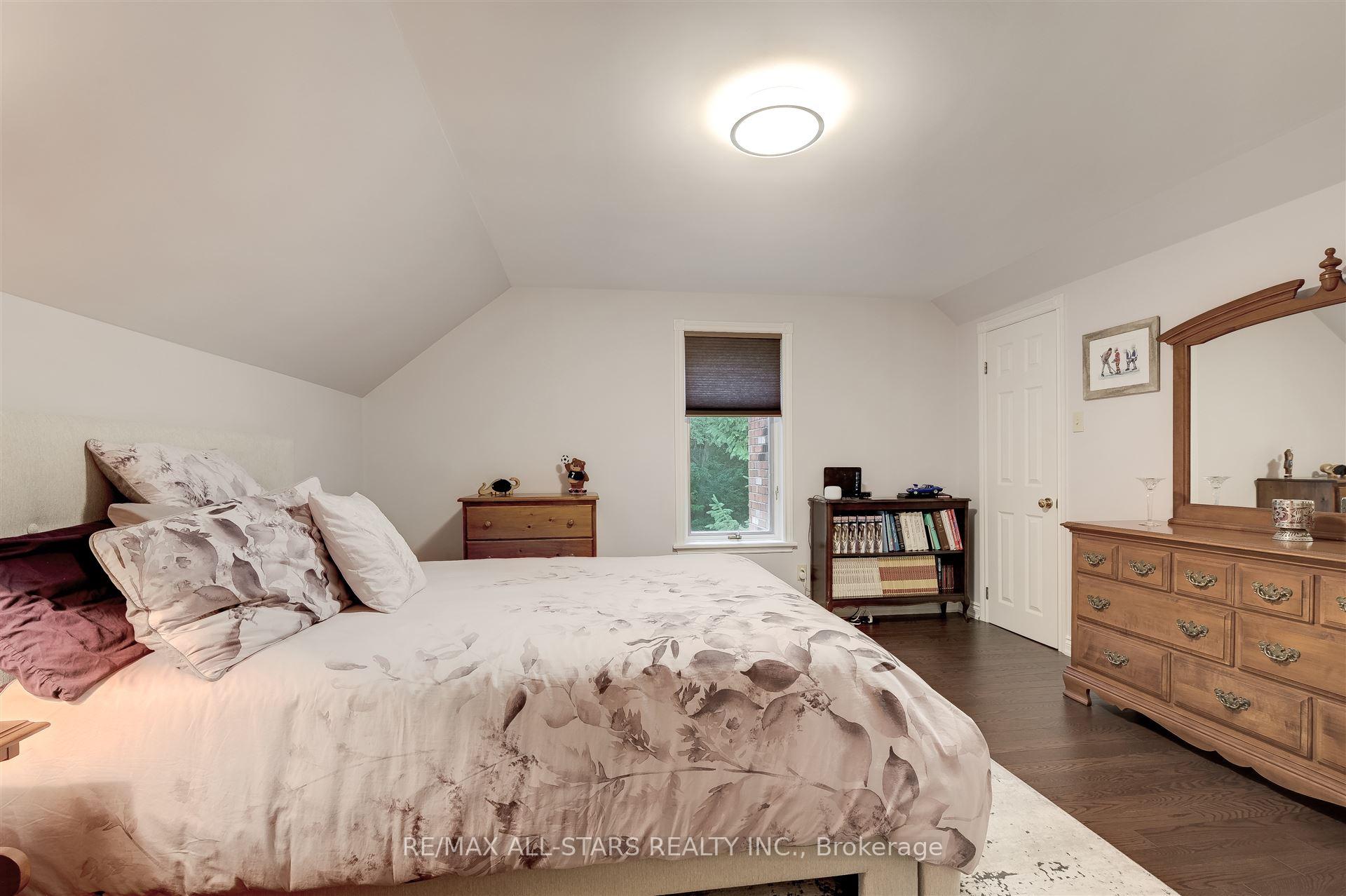 Photo 24 of 22 Bristol Sands Crescent, Uxbridge, Rural Uxbridge — HOMEH