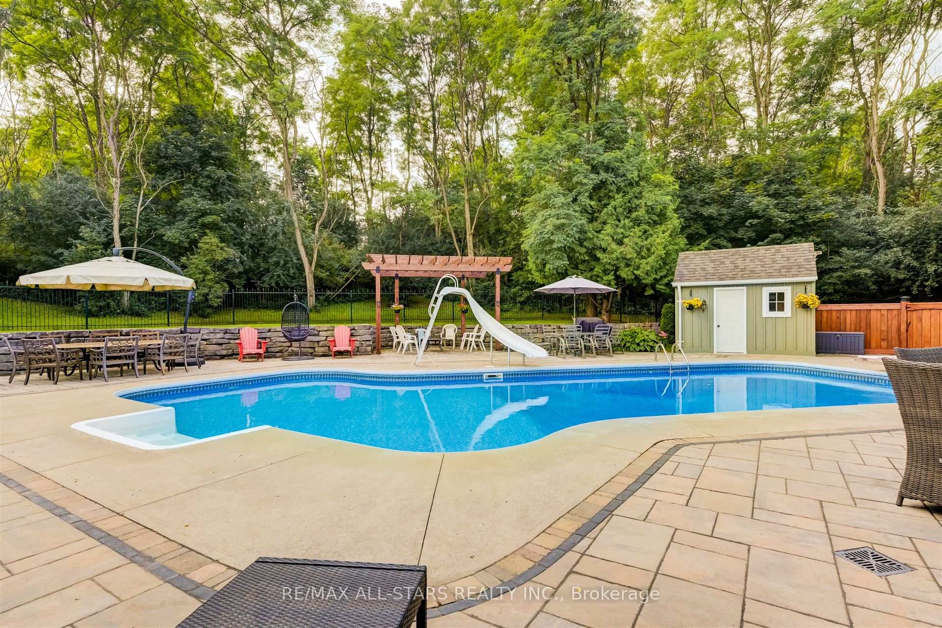 Photo 32 of 22 Bristol Sands Crescent, Uxbridge, Rural Uxbridge — HOMEH