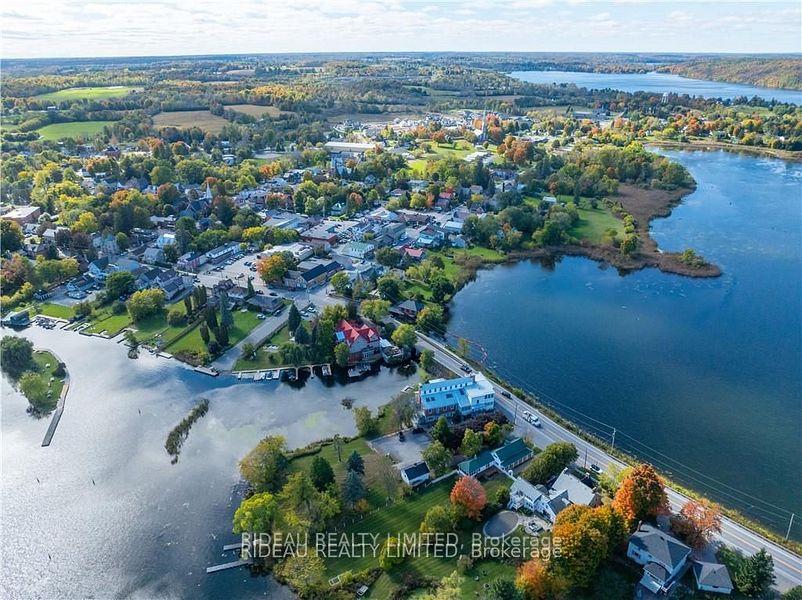 Photo 13 of 17 Main St E Street, Westport — HOMEH