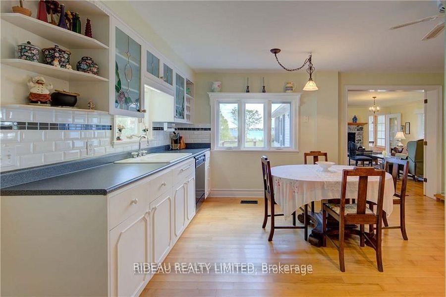 Photo 16 of 17 Main St E Street, Westport — HOMEH