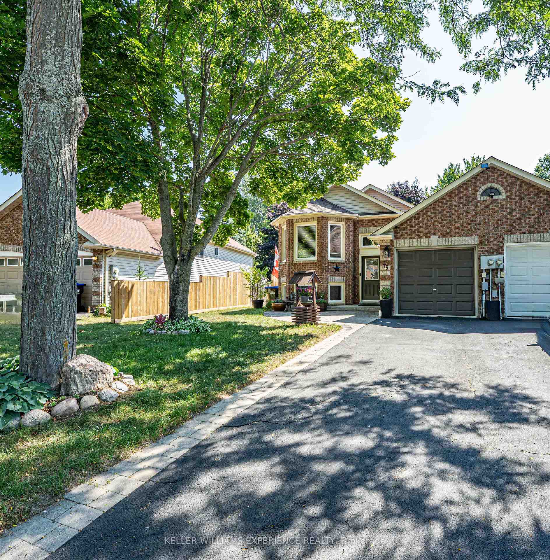 Photo 6 of 79 Dyer Drive, Wasaga Beach — HOMEH