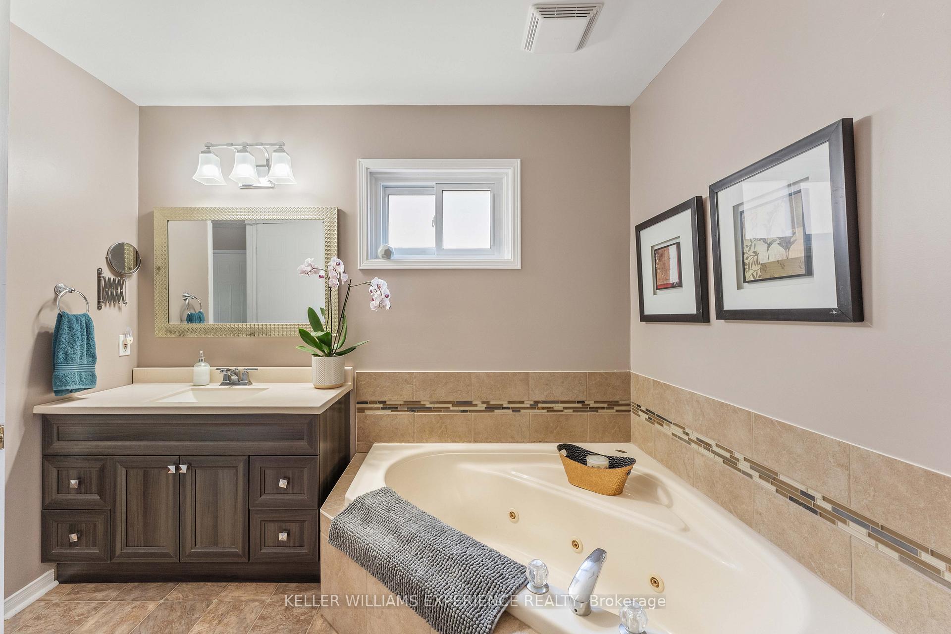 Photo 21 of 79 Dyer Drive, Wasaga Beach — HOMEH