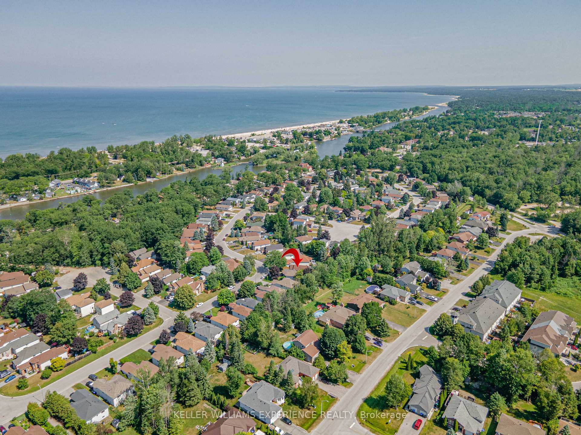 Photo 47 of 79 Dyer Drive, Wasaga Beach — HOMEH