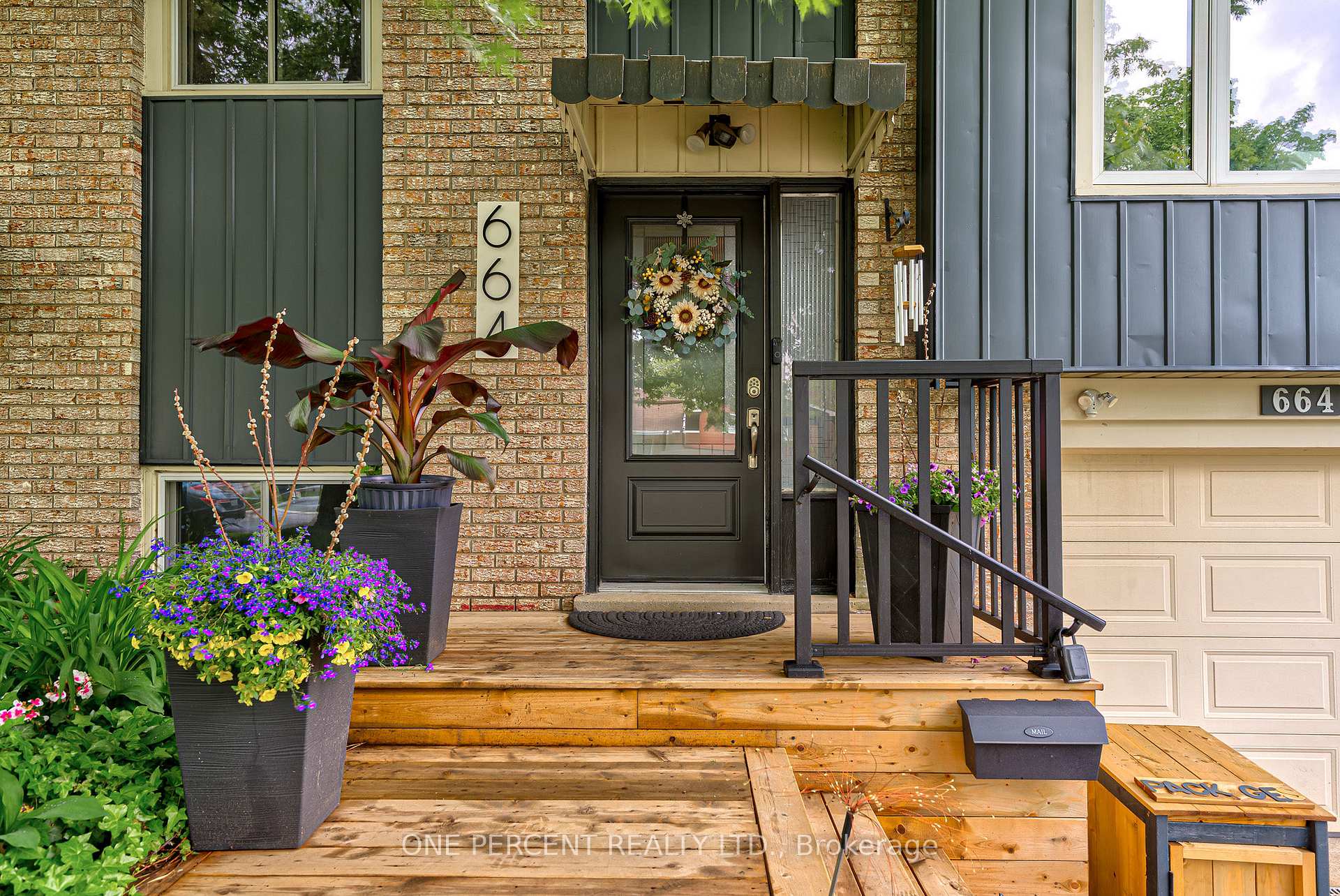 Photo 5 of 664 Highpoint Avenue, Waterloo — HOMEH
