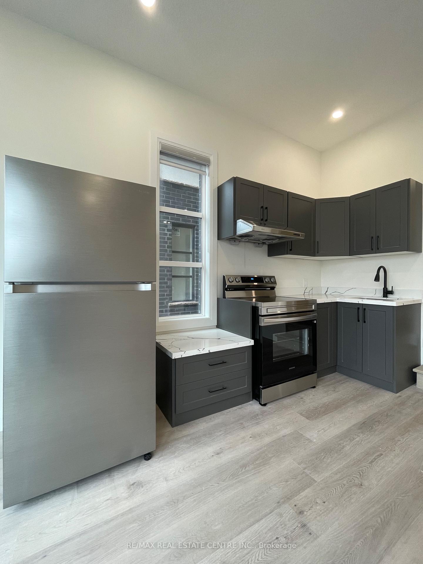 Photo 6 of Unit 2, 63 Warren Trail, Welland, Lincoln/Crowland — HOMEH