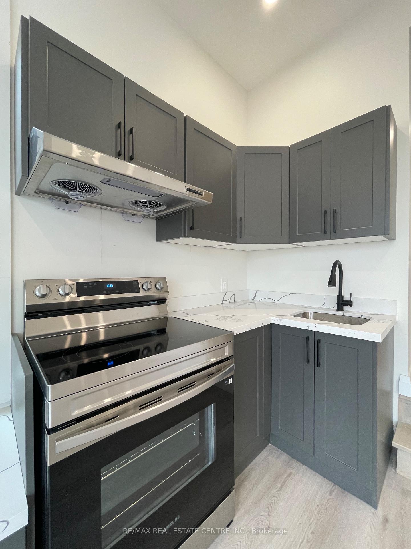 Photo 7 of Unit 2, 63 Warren Trail, Welland, Lincoln/Crowland — HOMEH