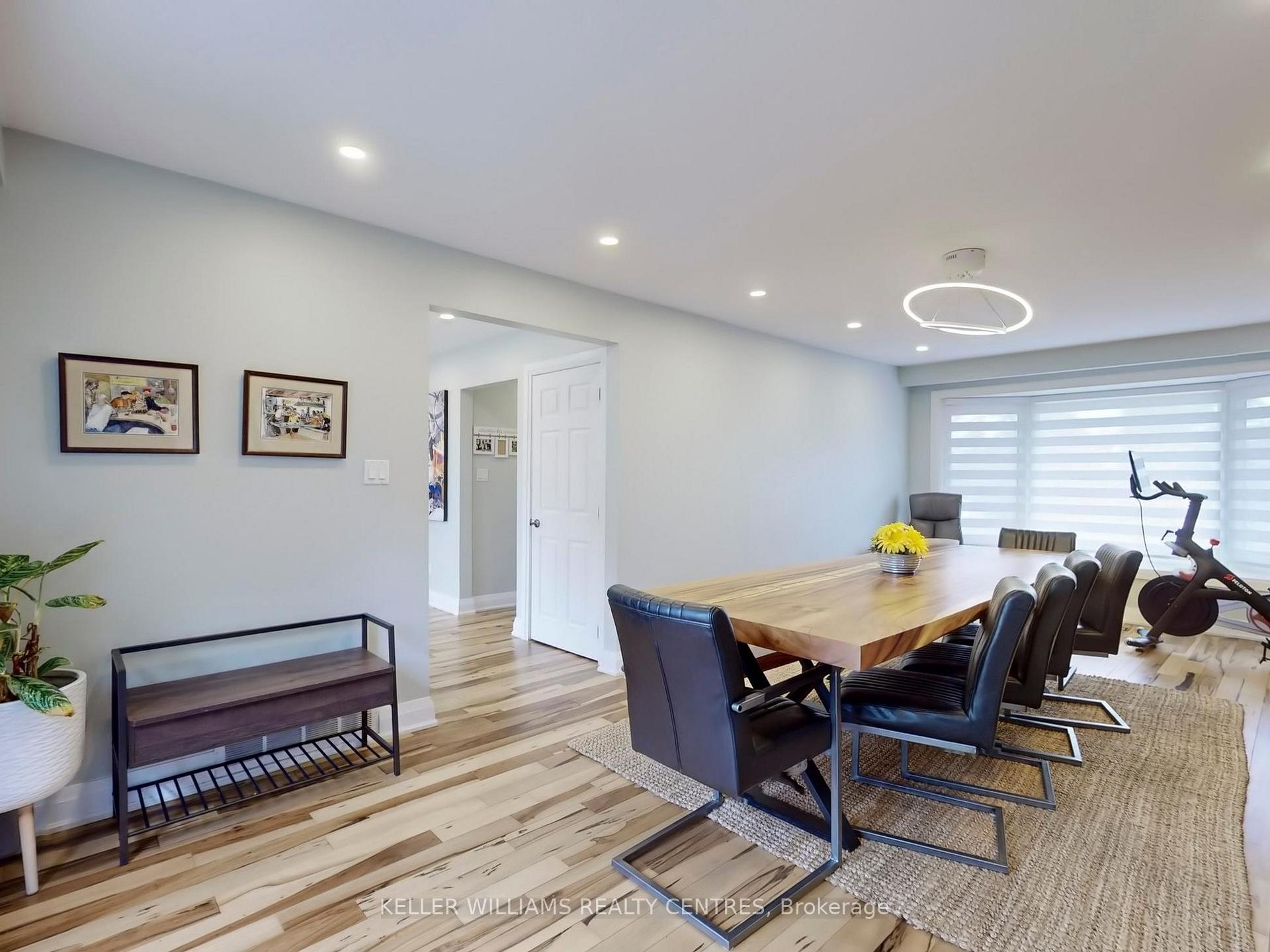 Photo 11 of 24 North Street, Uxbridge — HOMEH