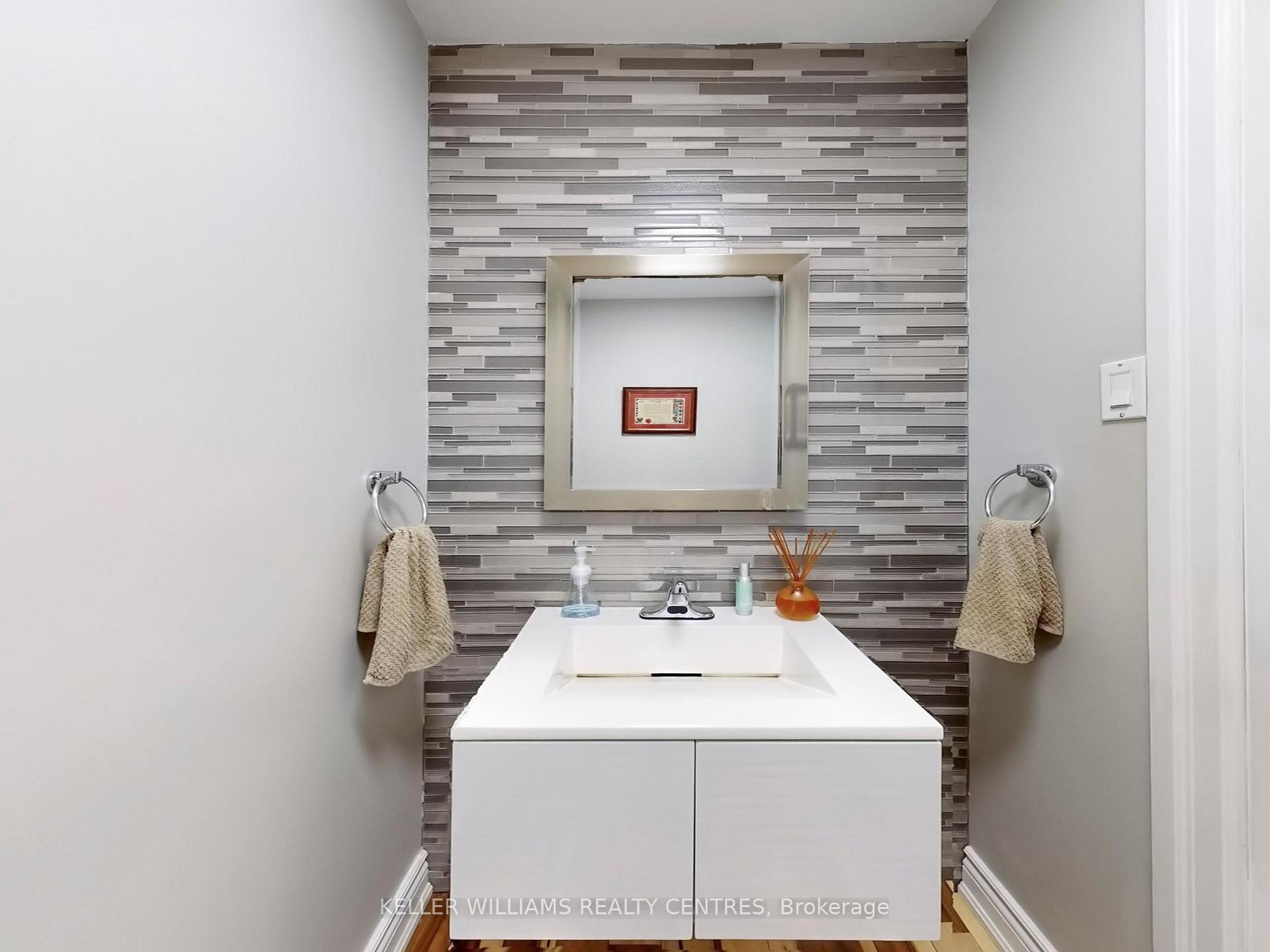 Photo 13 of 24 North Street, Uxbridge — HOMEH