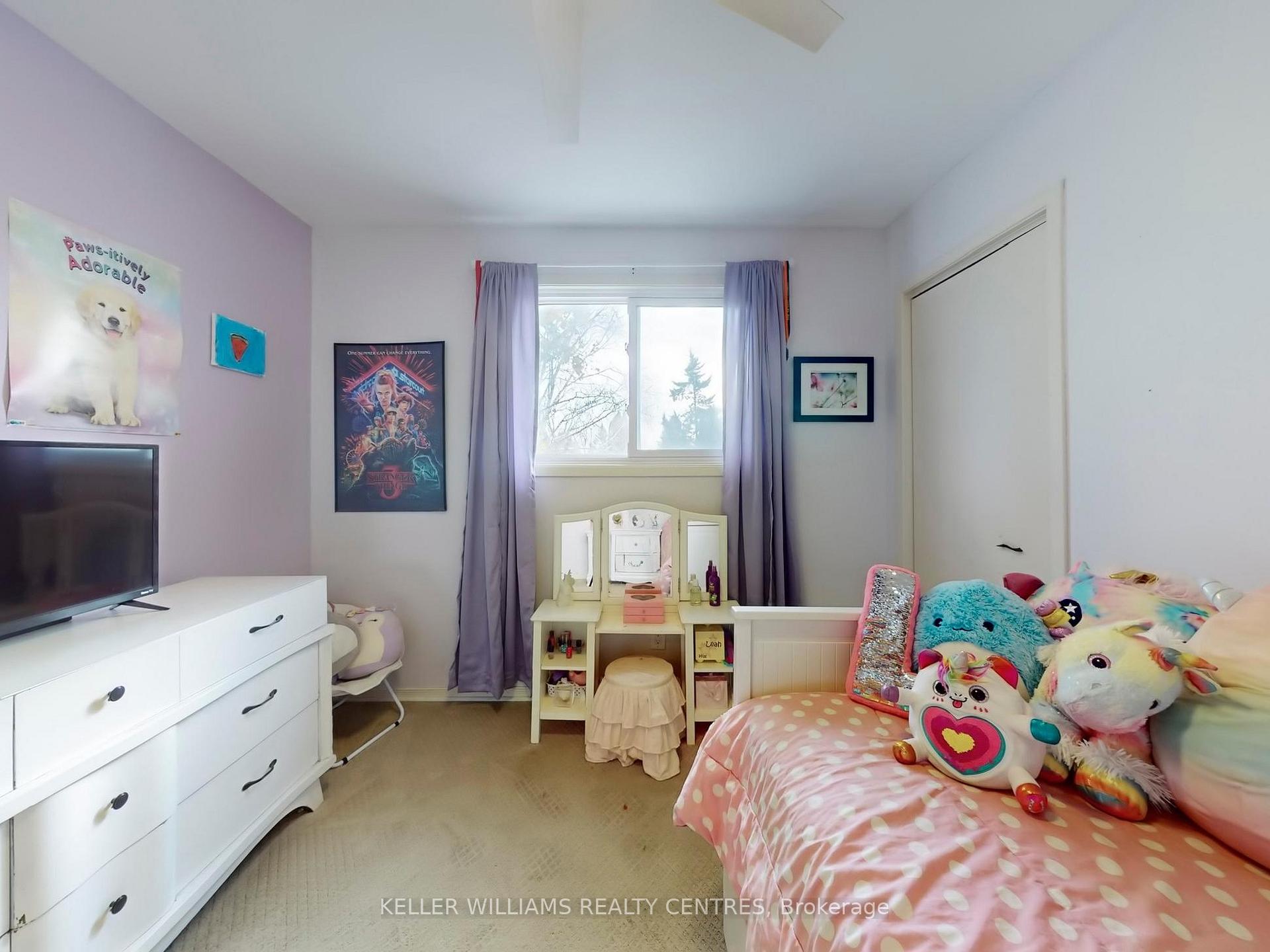 Photo 18 of 24 North Street, Uxbridge — HOMEH