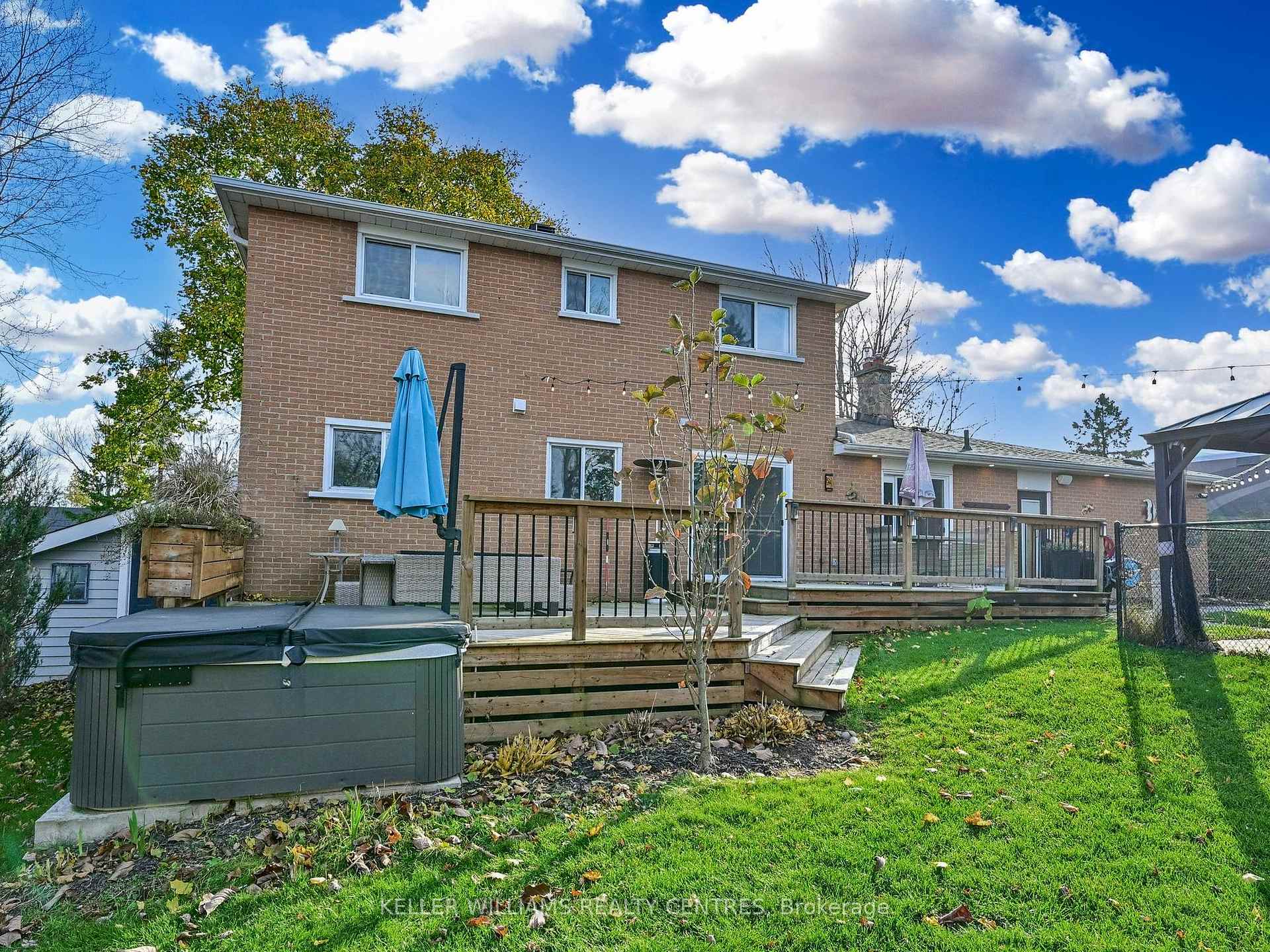 Photo 32 of 24 North Street, Uxbridge — HOMEH