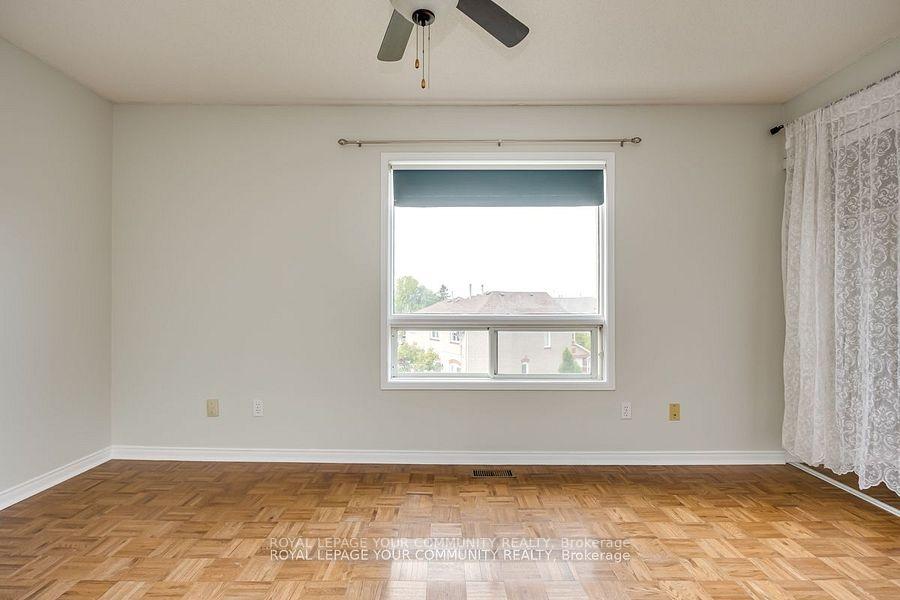 Photo 9 of 138 Melville Avenue, Vaughan, Maple — HOMEH