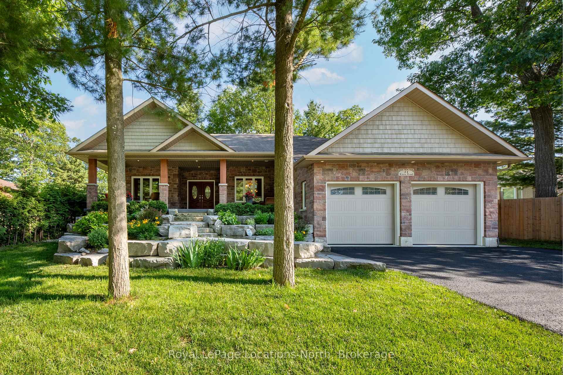 Photo 2 of 77 Knox Road W, Wasaga Beach — HOMEH