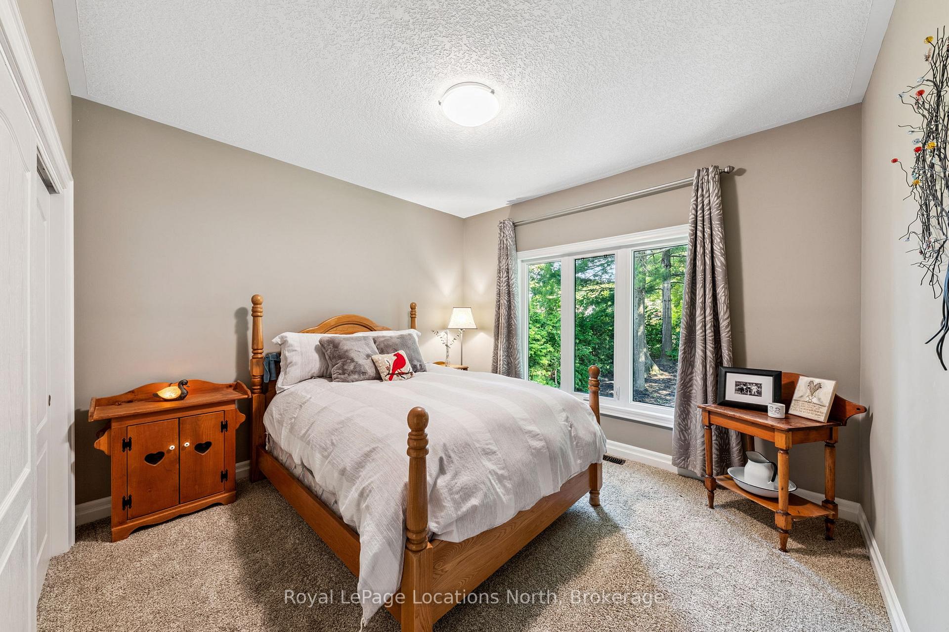 Photo 24 of 77 Knox Road W, Wasaga Beach — HOMEH
