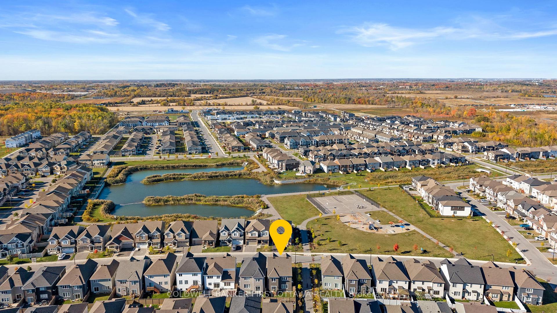 Photo 3 of 149 Celestial Grove, Ottawa, Barrhaven - Half Moon Bay — HOMEH