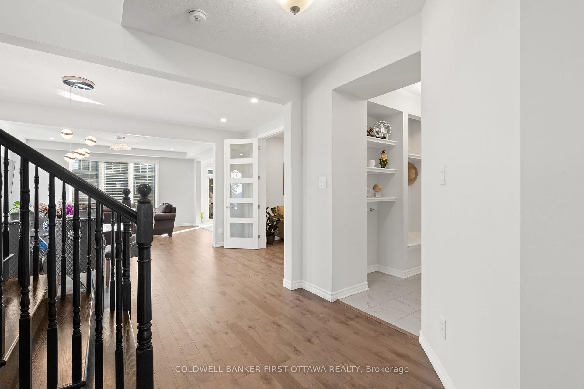 Photo 8 of 149 Celestial Grove, Ottawa, Barrhaven - Half Moon Bay — HOMEH