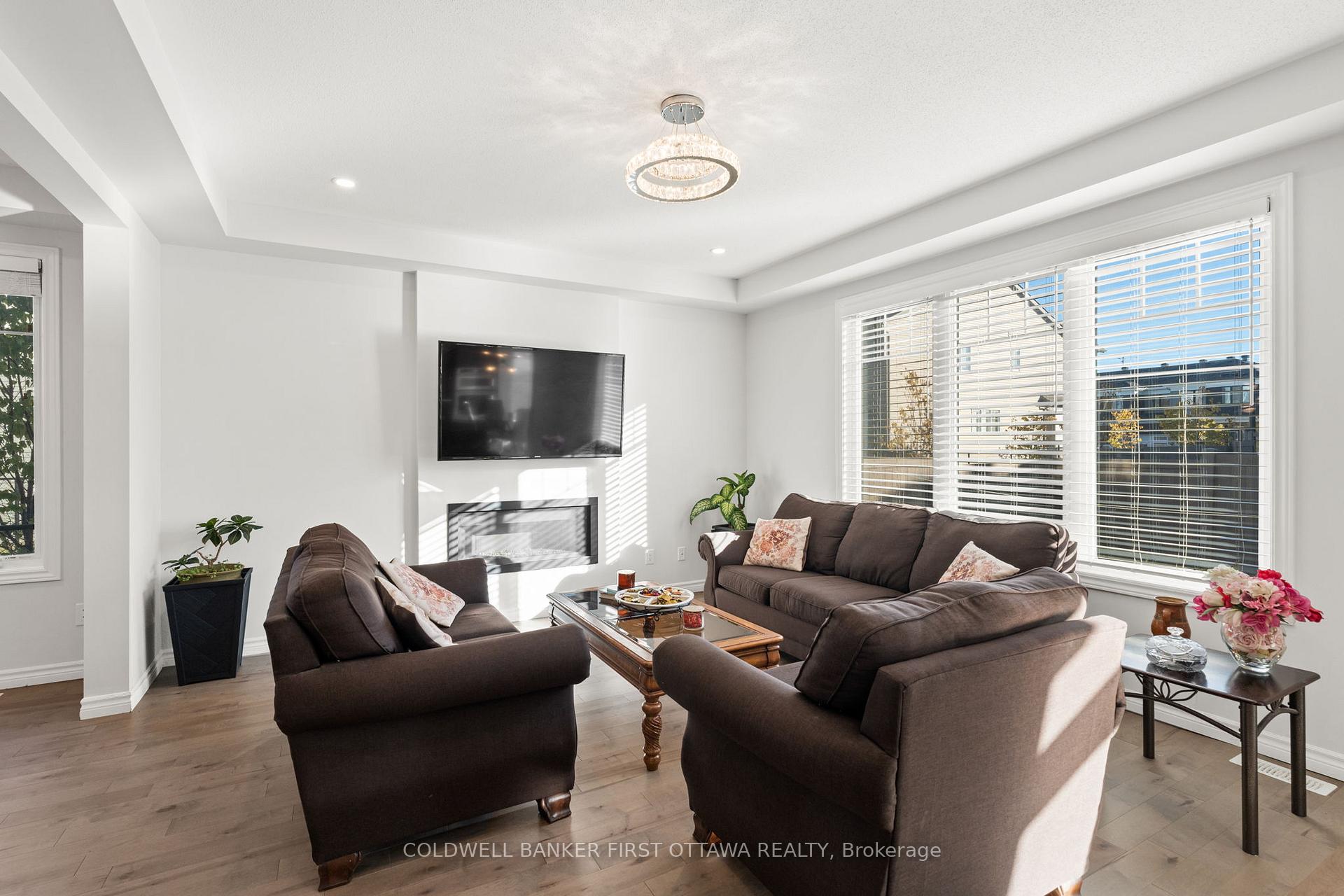 Photo 24 of 149 Celestial Grove, Ottawa, Barrhaven - Half Moon Bay — HOMEH
