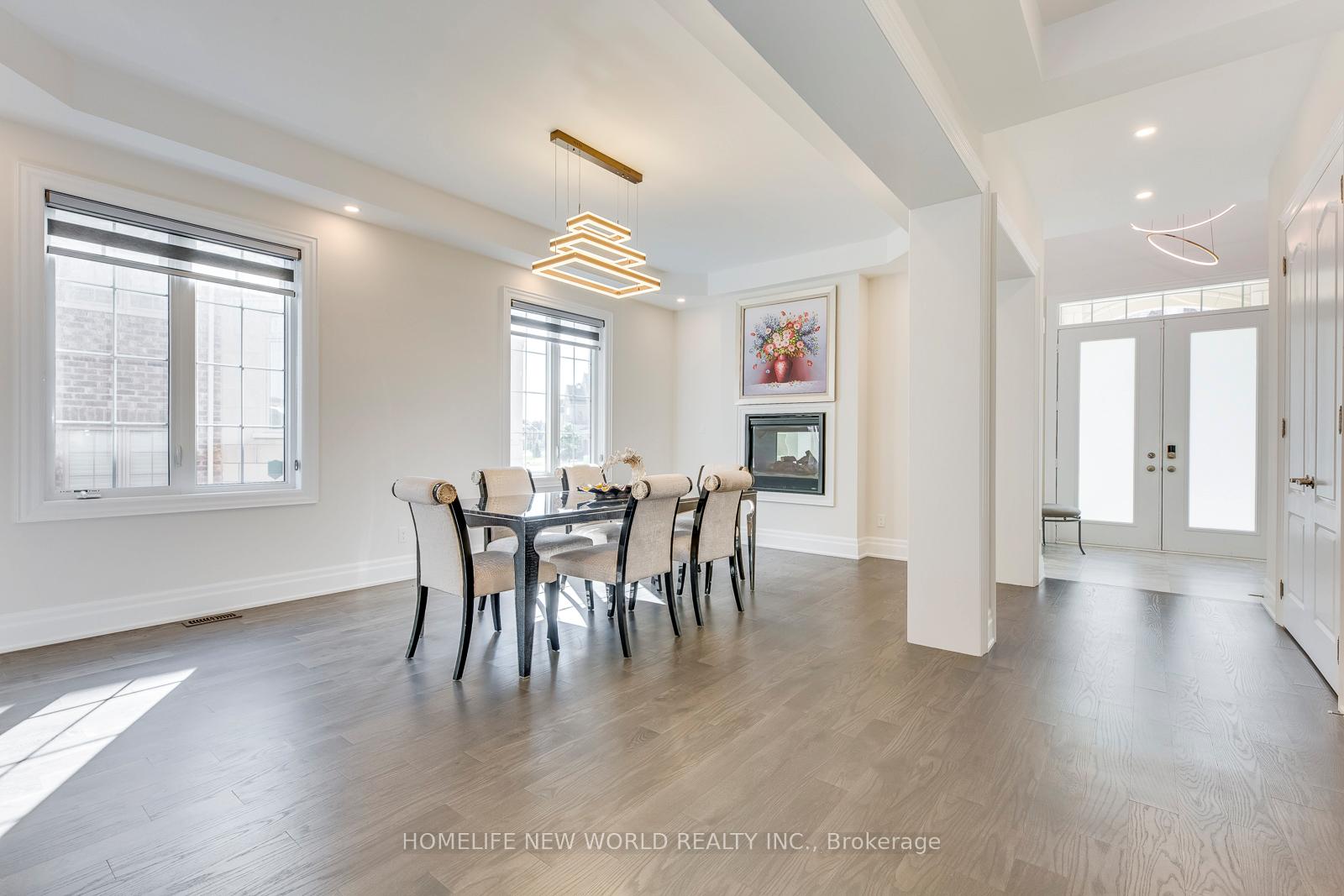 Photo 4 of 349 Torrey Pines Road, Vaughan, Kleinburg — HOMEH