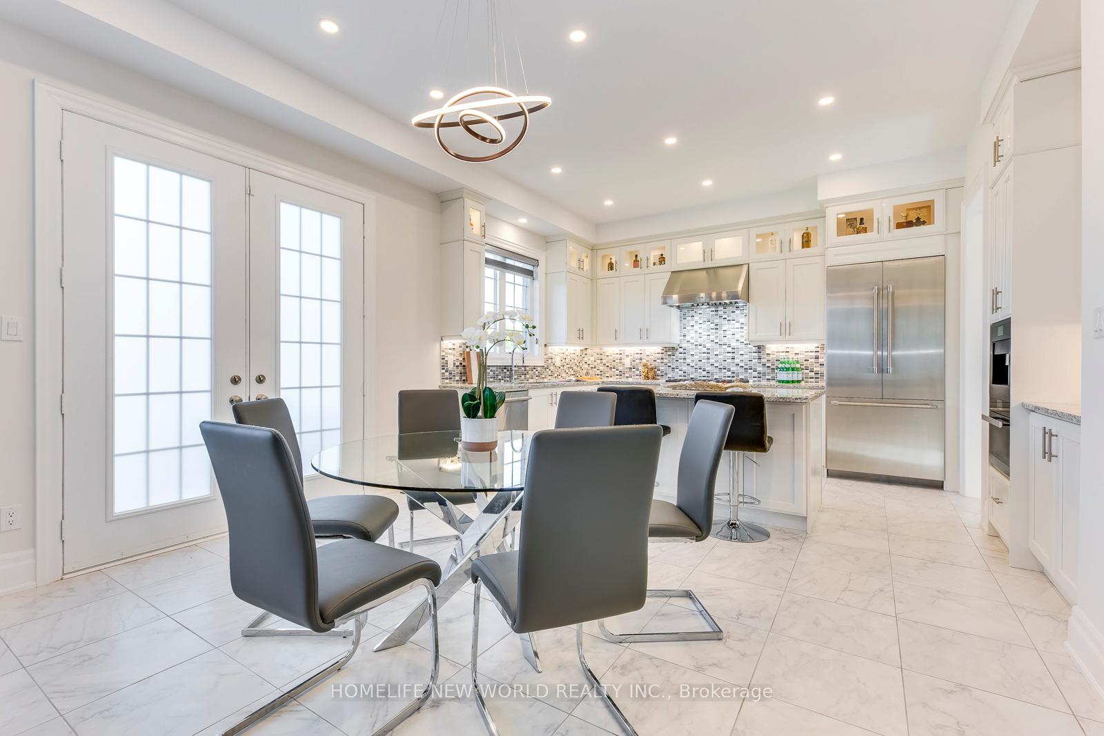Photo 9 of 349 Torrey Pines Road, Vaughan, Kleinburg — HOMEH